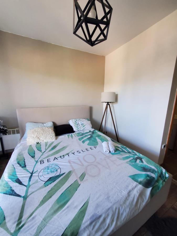 Sleep And Drive Cosy Apartment SJJ Exterior foto