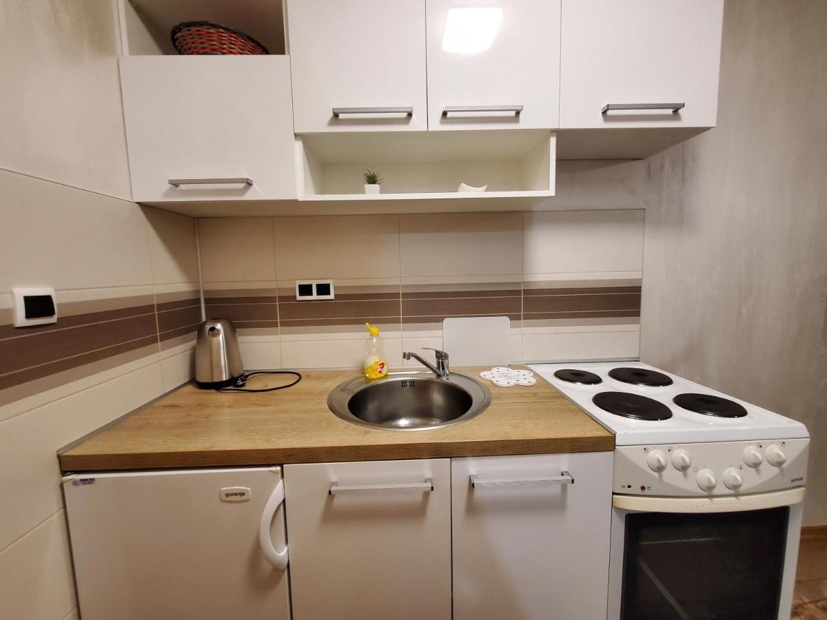 Sleep And Drive Cosy Apartment SJJ Exterior foto